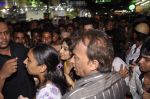 Vidya Balan visits Mahim Darga on 26th June 2014